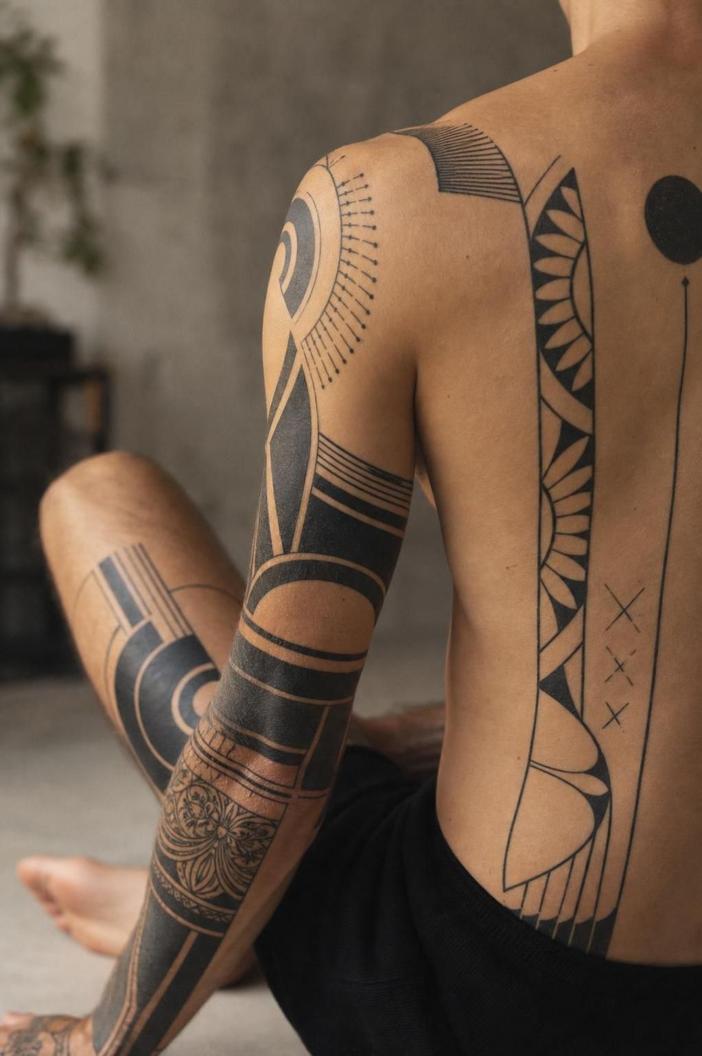 découvrez comment choisir l'emplacement idéal pour votre tatouage et l'impact du vieillissement de la peau sur son apparence au fil du temps.